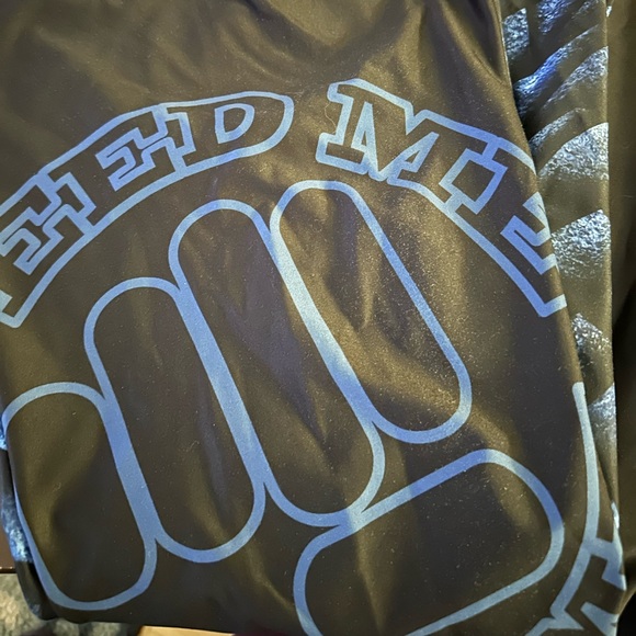 Feed Me Fight Me Dragon Scale leggings Med - Picture 2 of 5